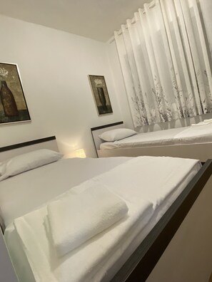 2 camere, ferro/asse da stiro, Wi-Fi, lenzuola