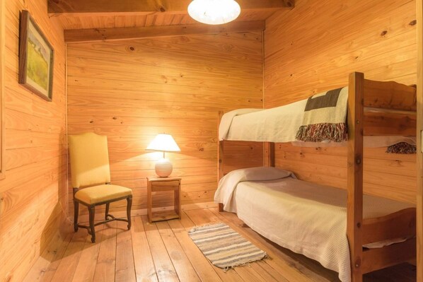 2 quartos, Wi-Fi, roupa de cama