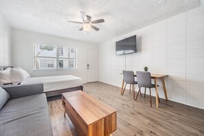 1 camera, materassi in memory foam, Wi-Fi gratuito, lenzuola