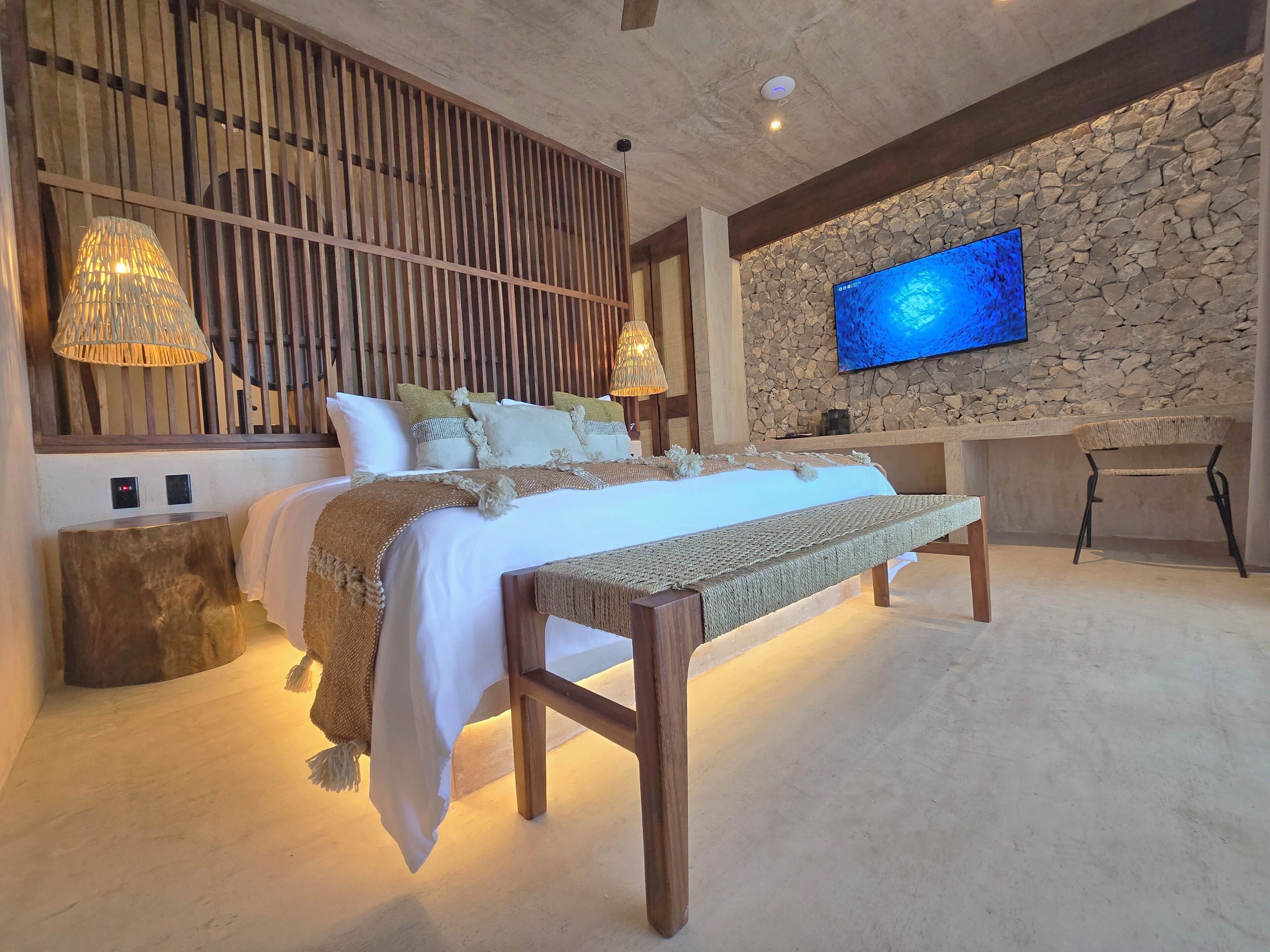 Minibar, coffres-forts dans les chambres, décoration personnalisée