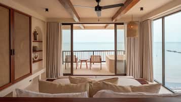 Studio Suite Deluxe, 1 giường cỡ king, quang cảnh biển | Quang cảnh từ phòng
