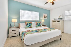 2 bedrooms, iron/ironing board, travel cot, free WiFi - Cape Getaway 1-Walk to the beach-BBQ-Beach Gear (Cape Canaveral)