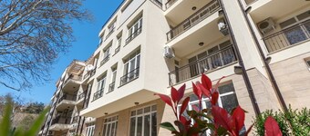 One bedroom luxury apartment in Green Park Spa & Swim complex 