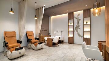 Hair salon