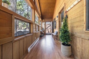 Interior - Twin Pines Cabin with Fireplace (Flagstaff)