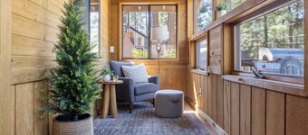 Twin Pines Cabin with Fireplace