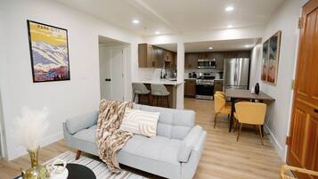 Smart-tv en een open haard