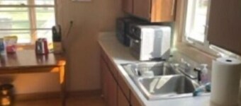 Two bedroom ranch that sleeps 5 Ideal for NFL Draft, EAA, Little League tourneys