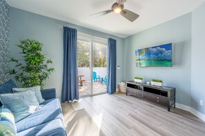 Smart TV - Northeast Florida Retreat (Jacksonville Beach)