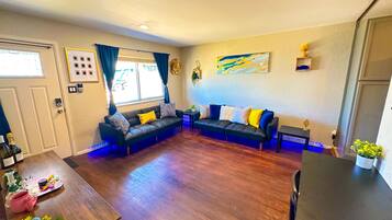 Smart-TV, Videospiele, Stereoanlage, Arbeitsbereiche