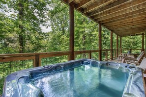 Cabin, Multiple Beds, Hot Tub, Mountain View (Hidden Haven) | Outdoor spa tub
