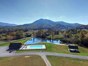 Pool - Hidden Haven Log Cabin w/ Private Hot Tub (Sevierville)