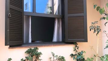 Suíte básica | Quartos à prova de som, Wi-Fi de cortesia