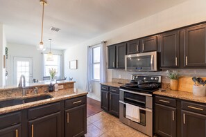 Fridge, microwave, oven, stovetop - Lone Star Oasis! Near UNT - Heated Pool, Spa, King Bed, Incredible Location! (Corinth)