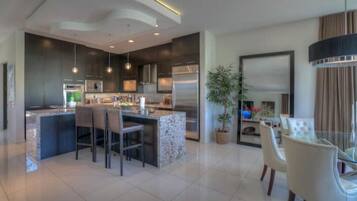 Dineren