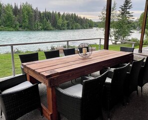 Outdoor dining - Kenai Living Waters - Lower Level (Sterling)