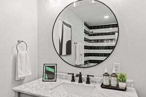 Een douche, een haardroger