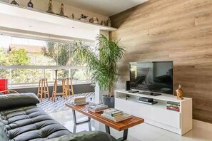 TV, video games, table football, ping pong - VIP em Campeche - pe na Areia - Cond Bech Club (Campeche Florianópolis)