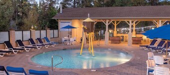 2Bed/2Bath Deluxe Condo in Flagstaff! Complete w/Golf, Pools, and More!