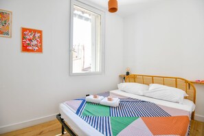 2 chambres, fer et planche à repasser, Wi-Fi, literie fournie