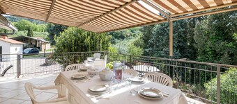 Lovely home in Montasola with Wi-Fi
