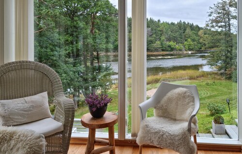 Lovely home in Grimstad