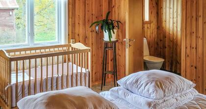 Gorgeous home in Eksjö with kitchen