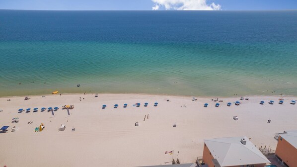 On the beach - 🌴Gulf Front 4th Floor Condo-Sea Glass-403🌴 (Gulf Shores)