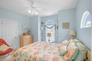 4 Schlafzimmer, Bügeleisen/Bügelbrett, kostenloses WLAN, Bettwäsche