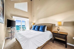 3 室のベッドルーム、アイロン / アイロン台、WiFi (無料)、ベッドシーツ