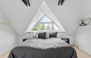 5 camere, culla da viaggio, Wi-Fi gratuito