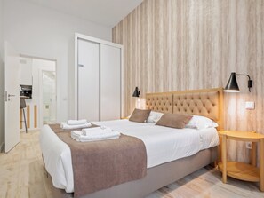 1 bedroom, iron/ironing board, WiFi, bed sheets