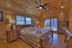 3 Schlafzimmer, Schreibtisch, kostenloses WLAN, Bettwäsche