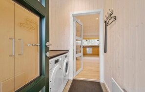 Interior - Pet friendly home in Oksbøl with sauna (Oksbøl)