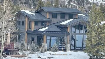 House (Keystone Elk Home 300) | Exterior