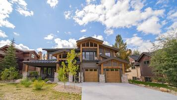 House (Keystone Elk Home 300) | Exterior