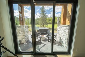 Exterior - Keystone Elk Home 300 (Keystone)