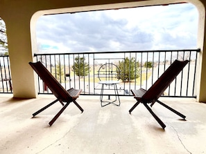 Elite Room, 1 Bedroom, Golf View, Courtyard Area | Terrace/patio