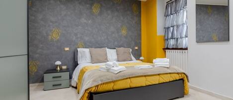 1 bedroom, iron/ironing board, Internet, bed sheets