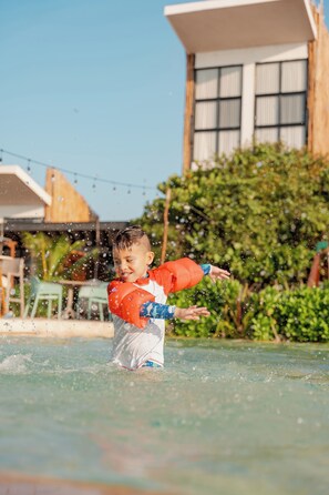 Children's activities - Tótem Beach Club (Celestún)