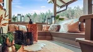 A cozy seating area with a bench, cushions, and a rustic wooden table. - 3 bedroom beautiful home in Wartenberg (Wartenberg)