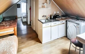 2 bedrooms, free WiFi