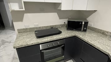 Microwave, stovetop