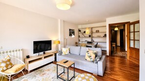TV - Apartamento Vacacional La Madora (Llanes)
