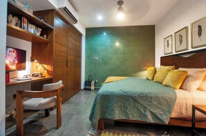 2 bedrooms, in-room safe, desk, iron/ironing board - TWO BEDROOMS, TWO BLOCKS FROM THE BEACH (Puerto Vallarta)