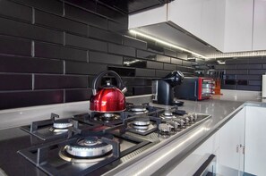 Fridge, microwave, oven, stovetop - TWO BEDROOMS, TWO BLOCKS FROM THE BEACH (Puerto Vallarta)