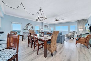 Interior - Admirals Quarters 1101 | Gulf-Front Views | Beach Getaways (Orange Beach)