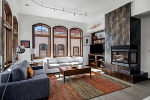 TV, fireplace - Kestrel Corner, Prime Downtown Location, Views Galore, Tastefully Appointed!! (Steamboat Springs)