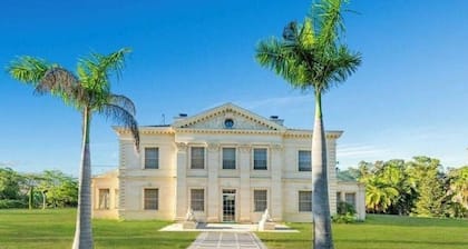 Luxury Waterfront property on Wallis Private Island Forster w/ fishing, hiking