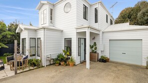Exterior - Jan Juc Surfview Beach House (Jan Juc)